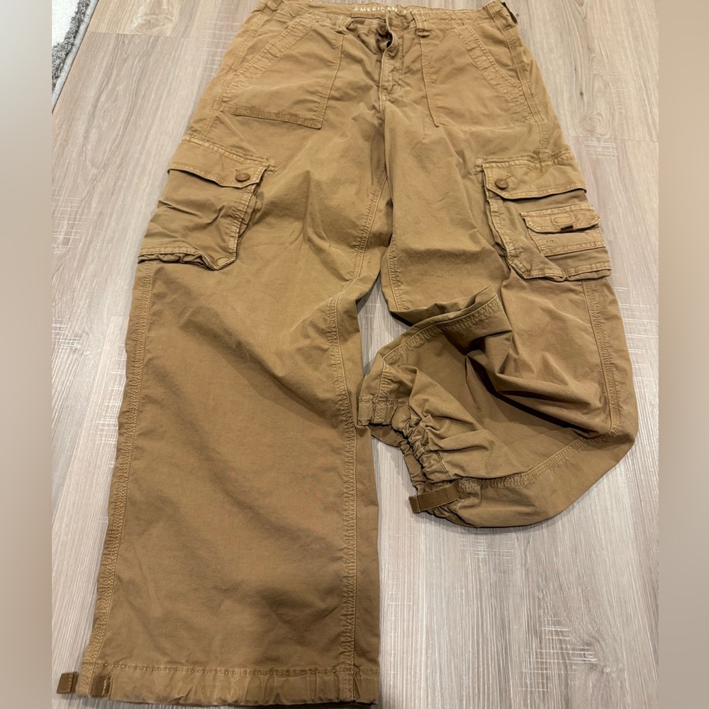 American Eagle Snappy Stretch Baggy Cargo Jogger